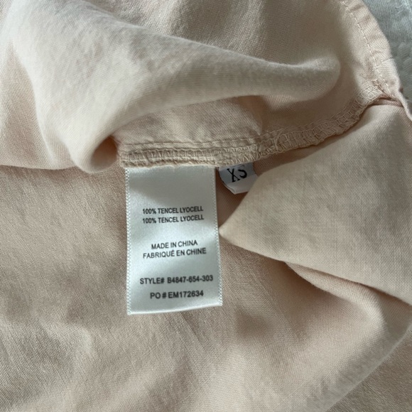 Bella Dahl Short Sleeve Tencel Button Down - Picture 6 of 6